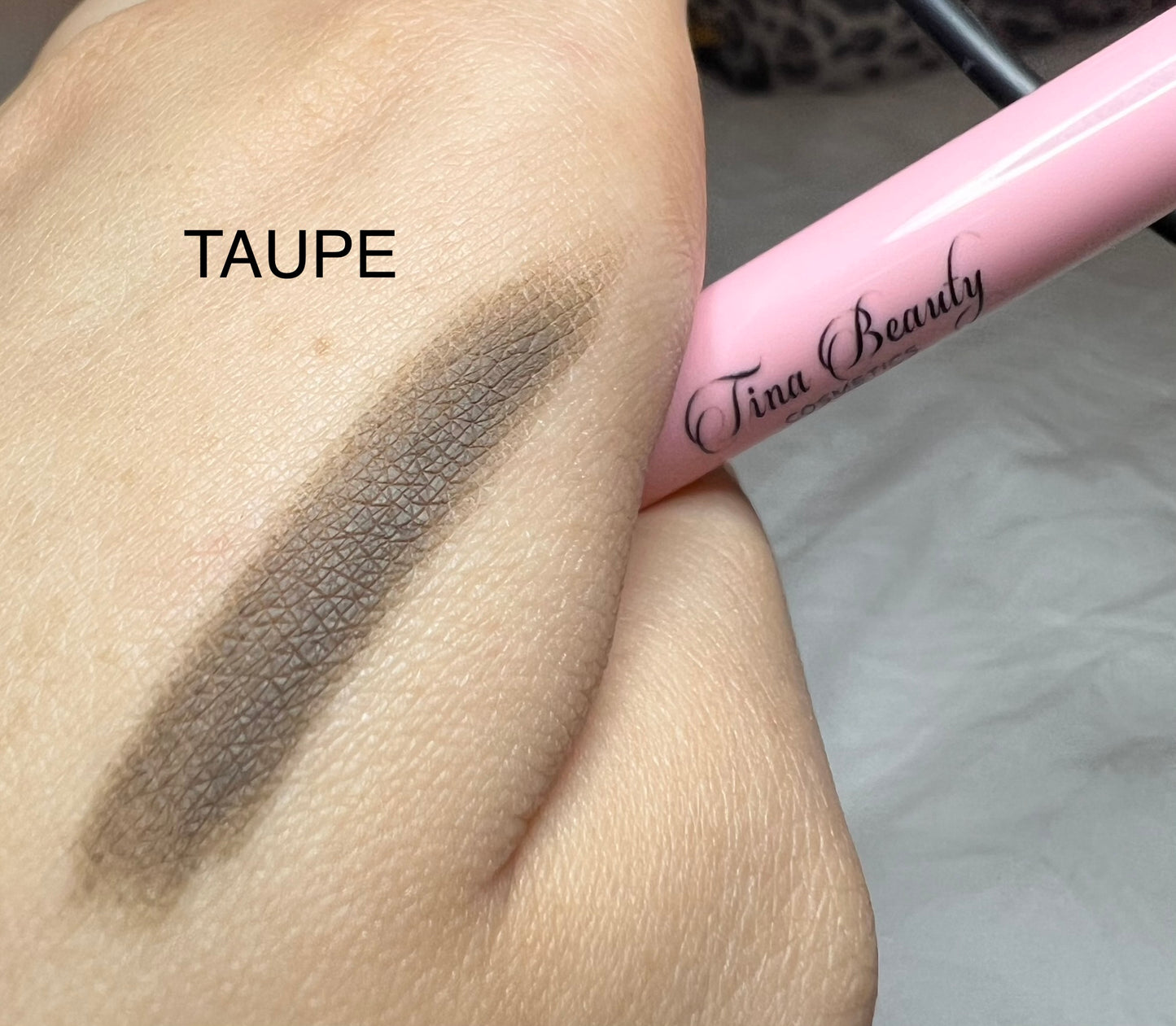 Eyebrow Definer Pencil